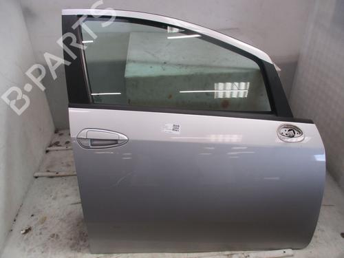 Used Right front door Right front door 38626881 38626881