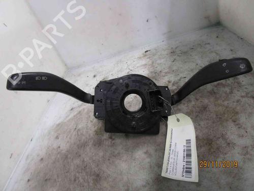Used Headlight switch VW POLO (9N_, 9A_) 1.2 (60 hp) 19717287
