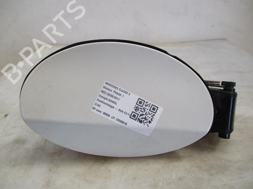 Fuel flap MERCEDES-BENZ E-CLASS Coupe (C207) E 220 CDI / d (207.302, 207.301) 2077570106 2077570106