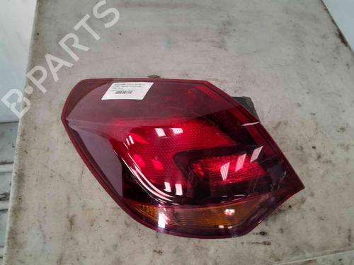 Used Left taillight OPEL ASTRA H (A04) [2004-2014]  26631624