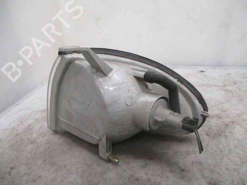 Right front indicator HYUNDAI ACCENT I (X-3) 1.3 i 12V | BP24009210C33 