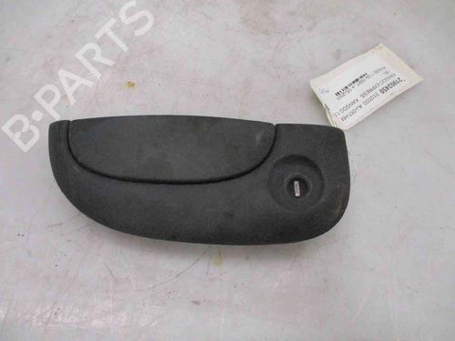 Used Front right exterior door handle RENAULT KANGOO (KC0/1_) D 65 1.9 (KC0E, KC02, KC0J, KC0N) (64 hp) 19719644