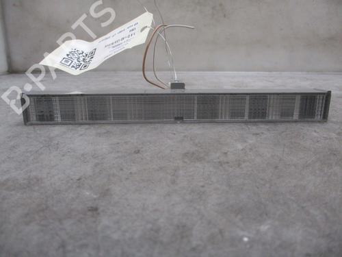 Used Third brake light TOYOTA YARIS (_P9_) 1.4 D-4D (NLP90_, NLP90R) (90 hp) 27330768