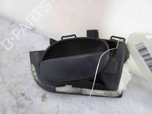 Maniglia interna anteriore destra PEUGEOT 206 Hatchback (2A/C) 1.4 HDi (69 hp) 20204603