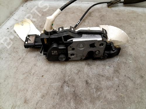 Used Front left lock PEUGEOT 3008 I MPV (0U_) 2.0 HDi Hybrid4 (0URHCA) (200 hp) 26638506