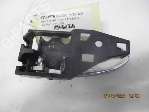 Front right interior door handle TOYOTA RAV 4 III (_A3_) 2.2 D 4WD (ALA30_, ALA30R) | BP19739552I14 