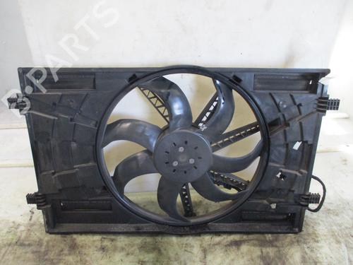 Koelventilatormotor VW GOLF VII (5G1, BQ1, BE1, BE2) 1.6 TDI (105 hp) 32099133