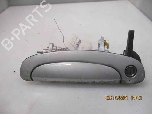 Used Front left exterior door handle HYUNDAI GETZ (TB) 1.5 CRDi (88 hp) 19713976