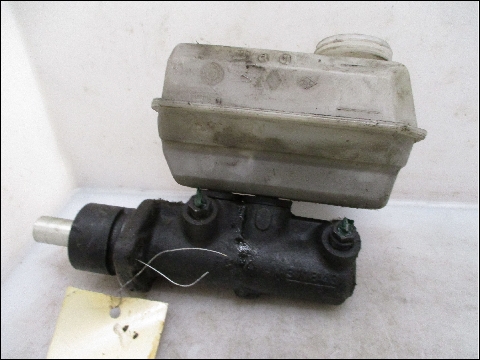 Maître-cylindre De Frein RENAULT LAGUNA 1 Phase 2 – Réf. 7701205484 – Pièce D'occasion En Bon état – Garantie 12 Mois