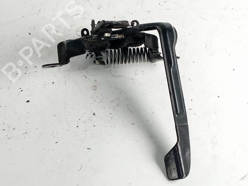 Hood lock TOYOTA YARIS (_P13_) 1.5 Hybrid (NHP130_, NHP130) | BP17817232C133