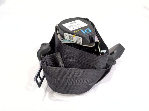 front-left-seatbelt-renault-arkana-i-lcm_-ldn_-2019-38534103 main image