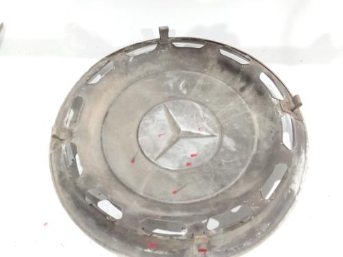 Hub cap MERCEDES-BENZ /8 (W115) 200 D (115.115) | BP22983986C160 