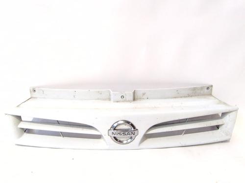 Used Grille Grille NISSAN PRIMASTAR Bus (X83) dCi 100 (101 hp) 32671006 32671006