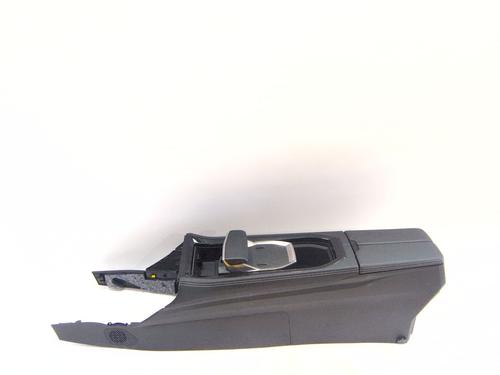 Used Armrest / Center console Armrest / Center console RENAULT AUSTRAL TCe 140 (HGMF) (140 hp) 36014460 36014460