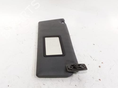 Right sun visor RENAULT 21 Saloon (L48_) 1.7 (L48E) | BP17819524I2 