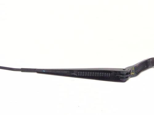 Used Front windshield wiper arm RENAULT KADJAR (HA_, HL_) [2015-2026]  30157963