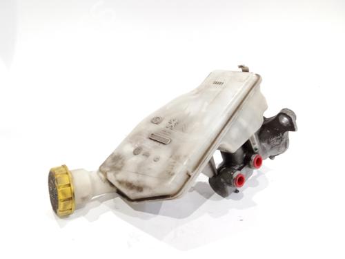 Used Brake master cylinder CITROËN C-ELYSEE (DD_) 1.6 HDI 92 (92 hp) 17820214