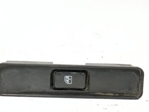 Used Expansion tank SUZUKI SAMURAI Closed Off-Road Vehicle (SJ_) 1.3 All-wheel Drive (SJ413, SJ70, SJ80) (70 hp) 30702239