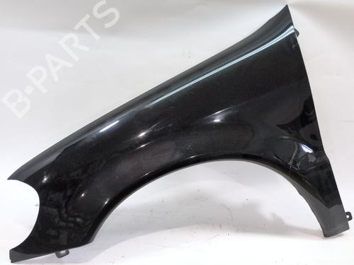 Forskærm venstre MERCEDES-BENZ M-CLASS (W163) ML 400 CDI (163.128) (250 hp) 30157697