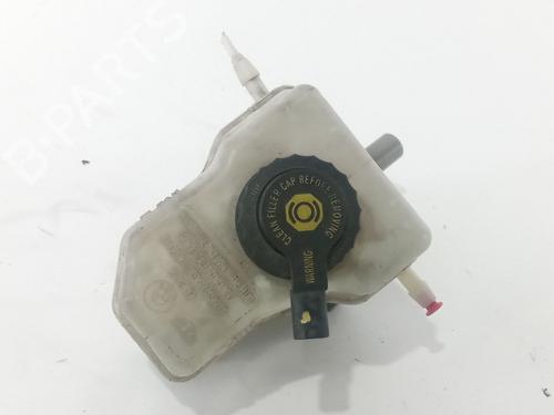 Used Brake master cylinder BMW X1 (E84) sDrive 18 d (143 hp) 17818672