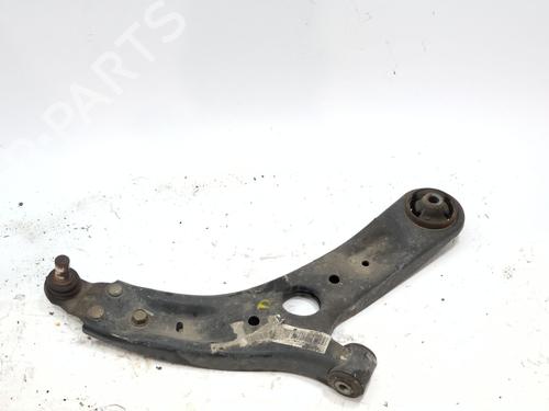 Used Right front suspension arm KIA CEE'D (JD) 1.4 MPI (101 hp) 26220693