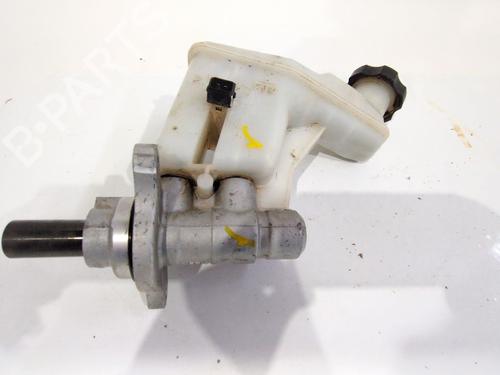 Used Brake master cylinder HYUNDAI ix35 (LM, EL, ELH) 1.7 CRDi (116 hp) 26587240