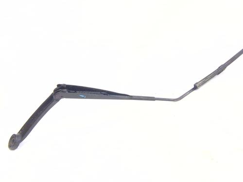 Used Front windshield wiper arm Front windshield wiper arm 35895498 35895498