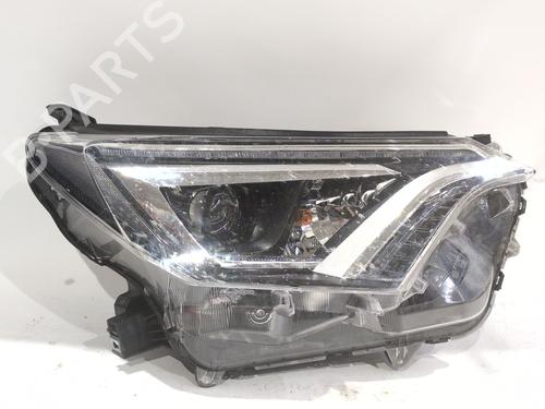 Used Right headlight TOYOTA RAV 4 IV (_A4_) 2.0 4WD (ZSA44_) (151 hp) 31090009