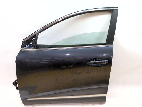 Used Left front door Left front door 38465275 38465275