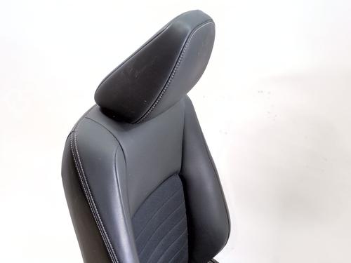 Left front seat LEXUS IS III (_E3_) 300h (AVE30_, AVE30R) | BP30176985C15