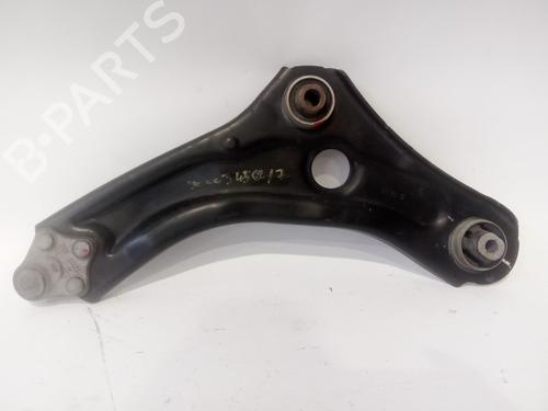 Used Right front suspension arm Right front suspension arm 37260853 37260853