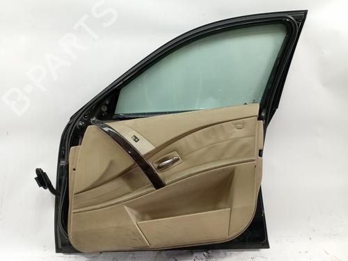 Puerta delantera derecha BMW 5 (E60) 530 i (231 hp) 17821464