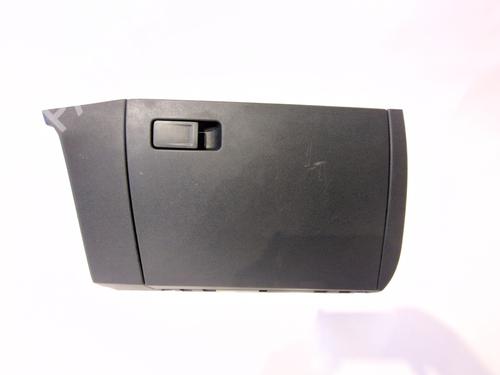 Handskerum VW POLO VI (AW1, BZ1, AE1) 1.0 TSI (95 hp) 29308750