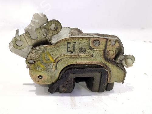 front-right-lock-nissan-terrano-ii-r20-1992-1993-1994-1995-1996-1997-1998-1999-2000-2001-2002-2003-2004-2005-2006-2007-30157800 main image