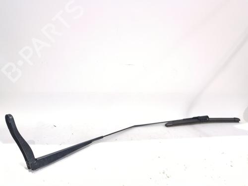 front-windshield-wiper-arm-renault-captur-ii-hf_-2020-33958913 main image