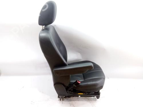 Used Left front seat LAND ROVER DISCOVERY IV (L319) 3.0 TD 4x4 (211 hp) 30157455