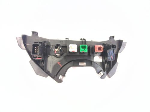 Switch CITROËN BERLINGO Box Body/MPV (B9) 1.6 BlueHDi 100 | BP28381113I30