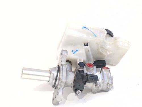 Used Brake master cylinder Brake master cylinder 39246800 39246800