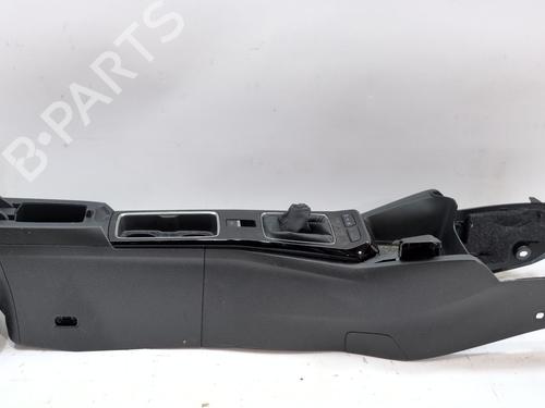 Used Middle console OPEL MOKKA 1.2 (76) (136 hp) 30702097