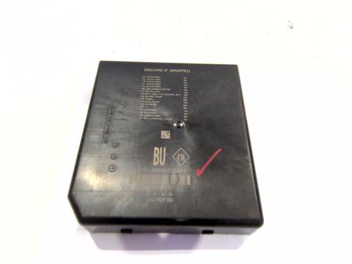 Fuse box RENAULT MEGANE IV Hatchback (B9A/M/N_) 1.5 dCi 110 (B9A3) | BP38176545E1 - Image 2