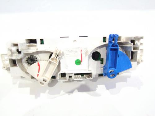 Climate control RENAULT MEGANE III Hatchback (BZ0/1_, B3_) 1.5 dCi (BZ09, BZ0D, BZ1W, BZ29, BZ14) | BP38287196I5 - Image 5
