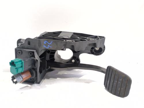 bremsepedal RENAULT TRAFIC III Bus (JG_) [2014-2026]  32043840