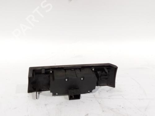 Switch BMW 5 (E60) 530 i | BP17821439I30 