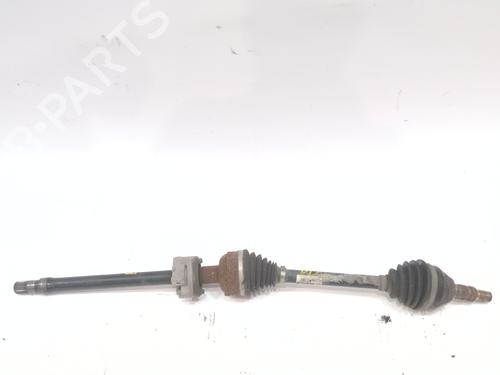 Used Right front driveshaft OPEL ASTRA J (P10) 1.7 CDTI (68) (125 hp) 29305552