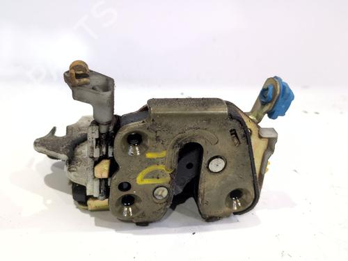 front-left-lock-nissan-terrano-ii-r20-1992-1993-1994-1995-1996-1997-1998-1999-2000-2001-2002-2003-2004-2005-2006-2007-30157799 main image