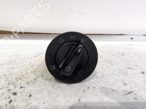 Used Headlight switch Headlight switch VW GOLF IV (1J1) 1.6 (100 hp) 40108426 40108426
