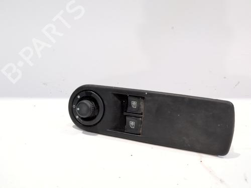 Used Left front window switch RENAULT CLIO IV (BH_) 1.2 16V (73 hp) 29370419