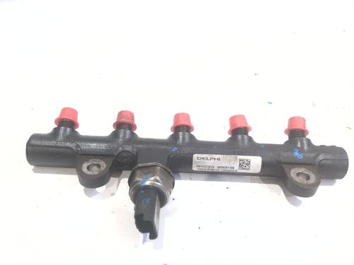 Used Injection rail Injection rail 38303162 38303162