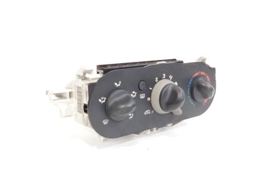 Commande Chauffage RENAULT TWINGO II (CN0_) 1.2 (CN0D) (58 hp) 17821363