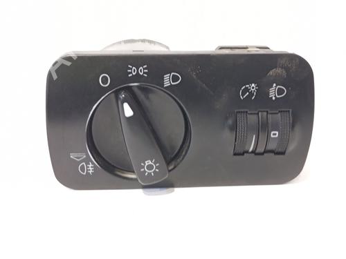 Used Headlight switch SEAT IBIZA II (6K1) 1.9 SDI (64 hp) 19254636